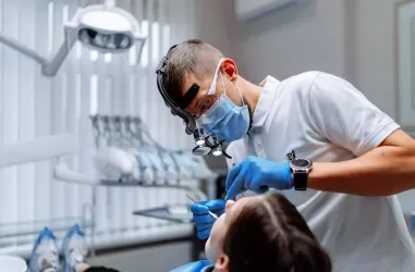 Флюс (периостит). Симптомы, причины и лечение | DENTART Флюс (периостит). Симптомы, причины и лечение