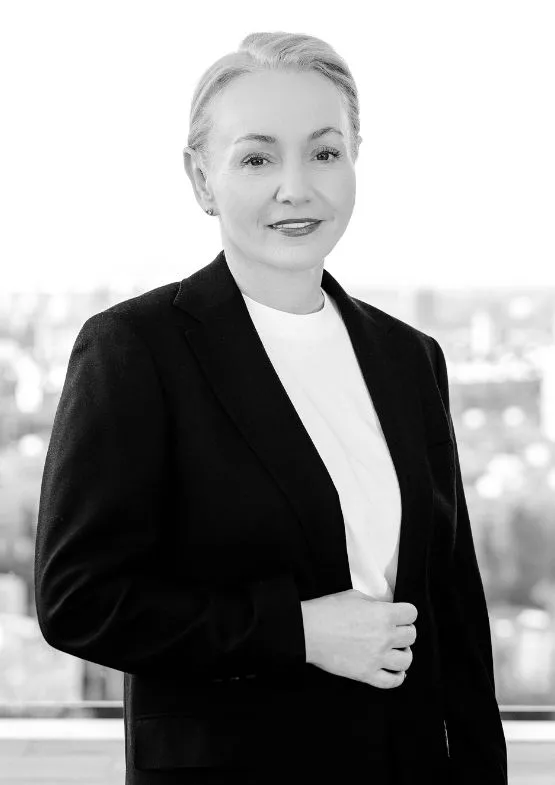 Птичкіна Юлія Хірург-імплантолог, Щелепно-лицьовий хірург