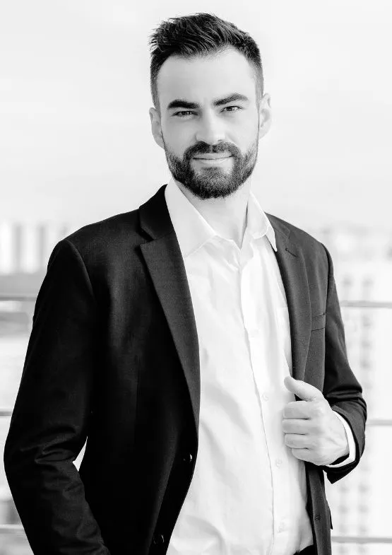 Іванюта Вадим Терапевт, Ендодонтист | DENTART Іванюта Вадим Терапевт, Ендодонтист