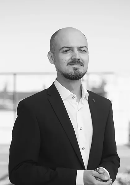 Васильев Егор Терапевт, Хирург, Эндодонтист